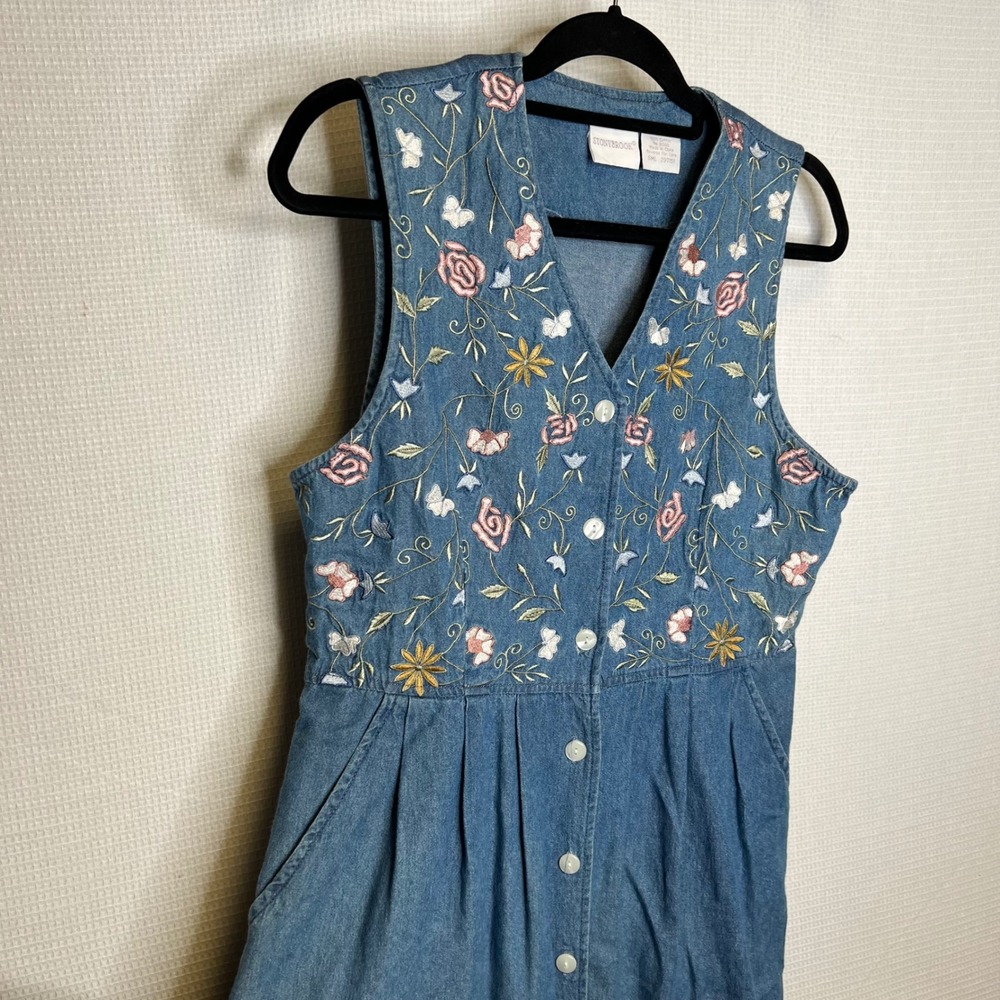 STONYBROOK Large Denim Embroidered Floral Vintage Button Front Midi Dress Women‎